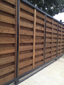 Sliding gate