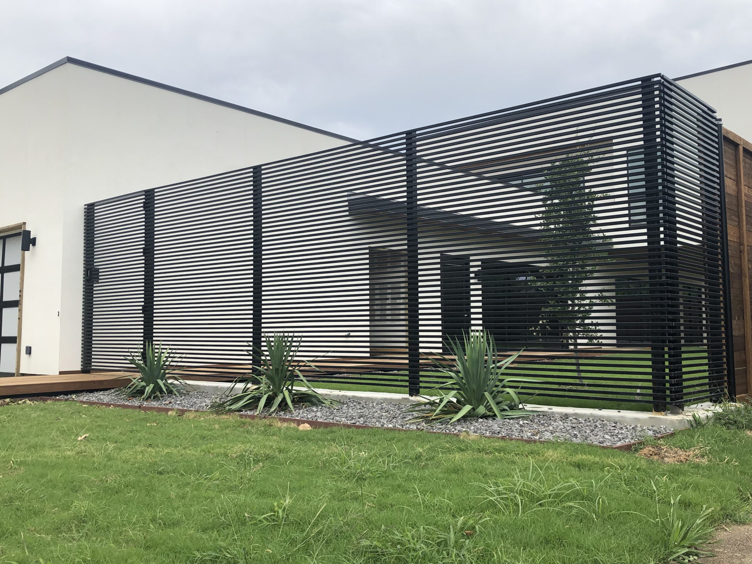 Black Modern Metal Gate and Fence